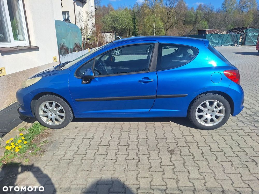 Peugeot 207 1.6 HDi 16V Trendy - 4