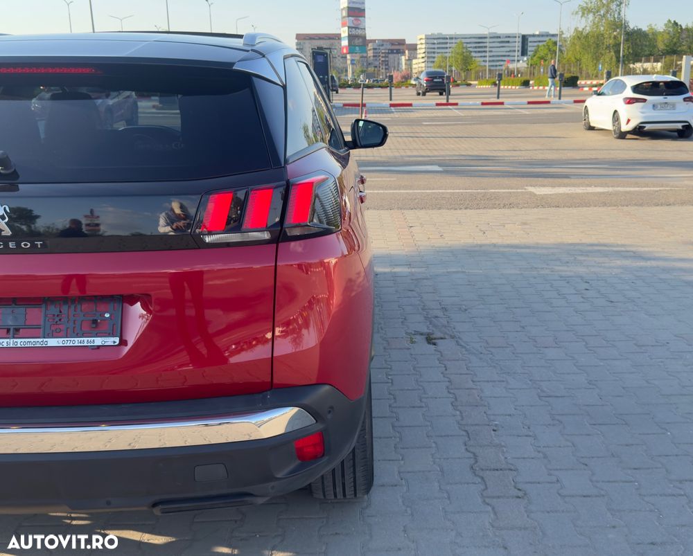 Peugeot 3008 1.2 PureTech Turbo S&S EAT8 Allure - 18