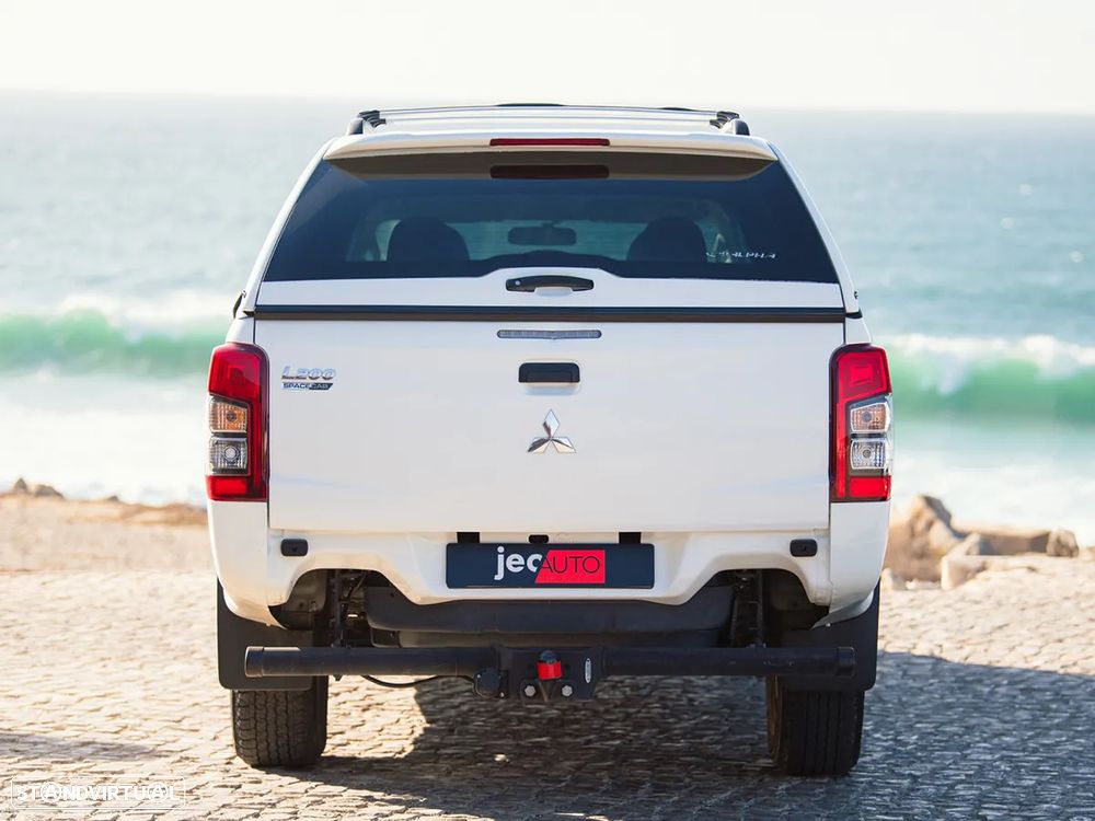 Mitsubishi L200 2.3 DI-D Space Cab Invite 4WD - 9