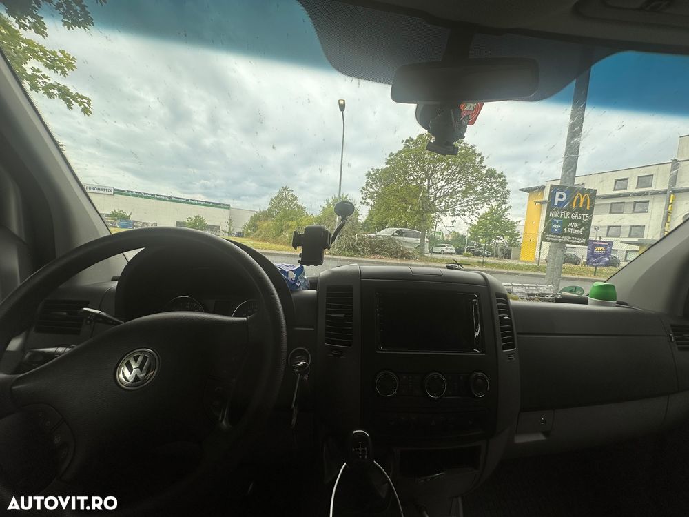 Volkswagen Crafter - 2