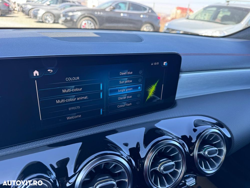 Mercedes-Benz CLA - 27