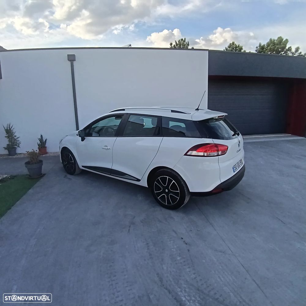 Renault Clio Sport Tourer dCi 90 Limited - 16