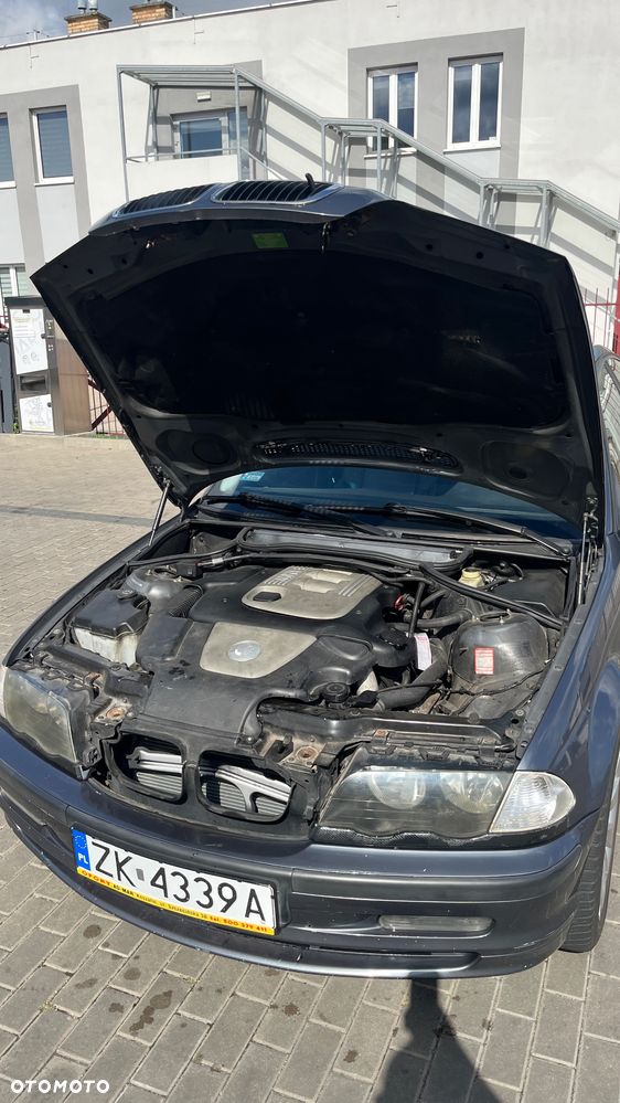 BMW Seria 3 320d - 15