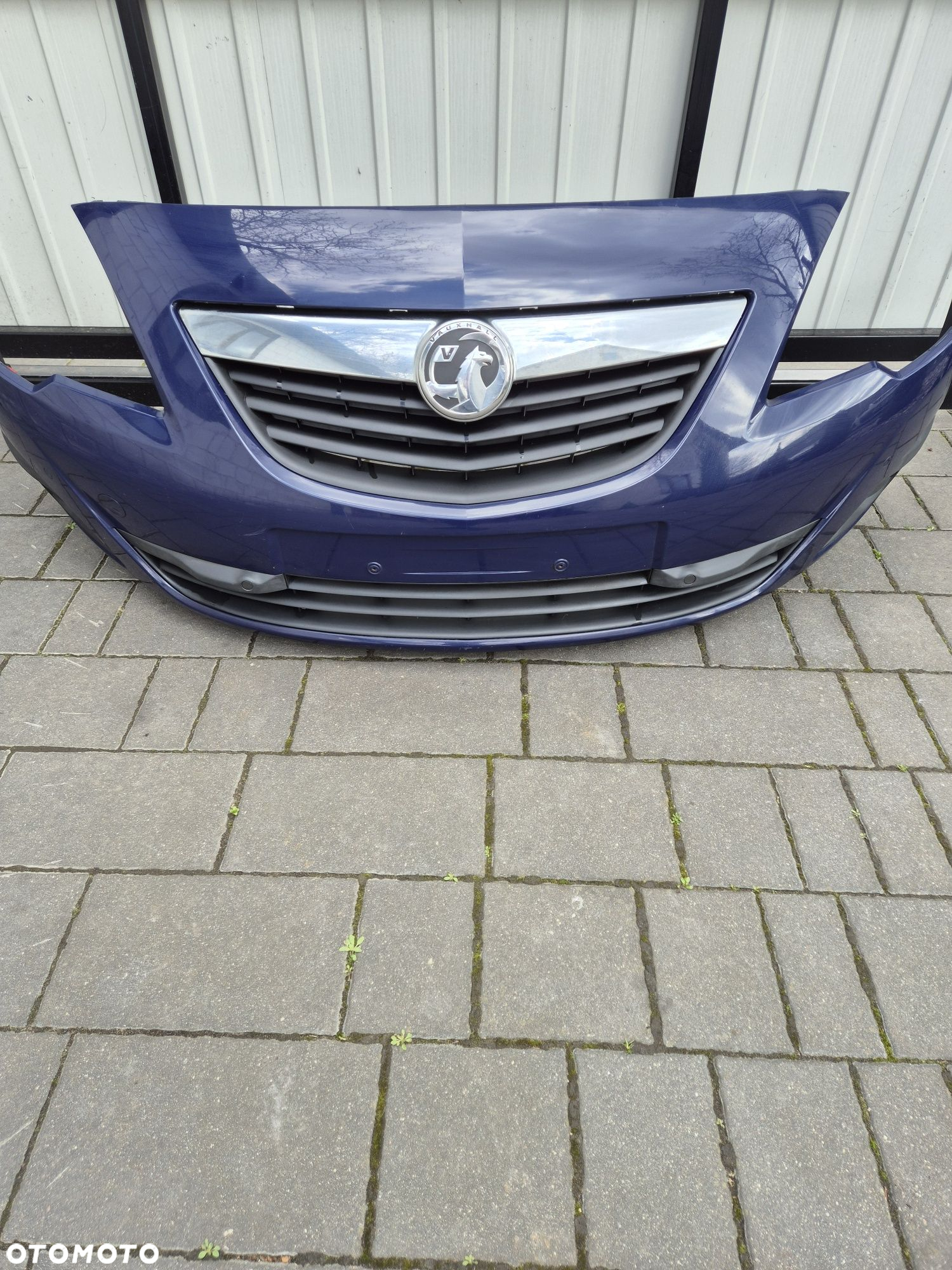 Zderzak przód przedni Opel Meriva B rok 11 kod lak Z20Z 4xpdc - 3