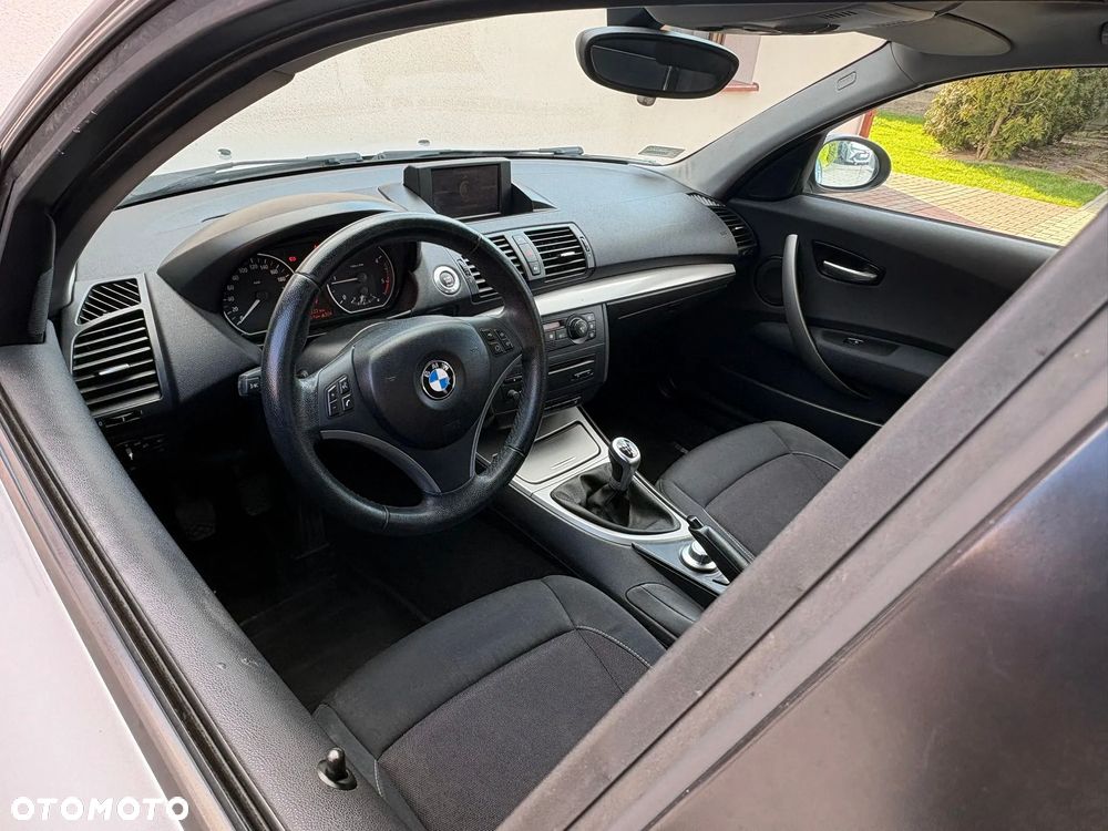 BMW Seria 1 - 13