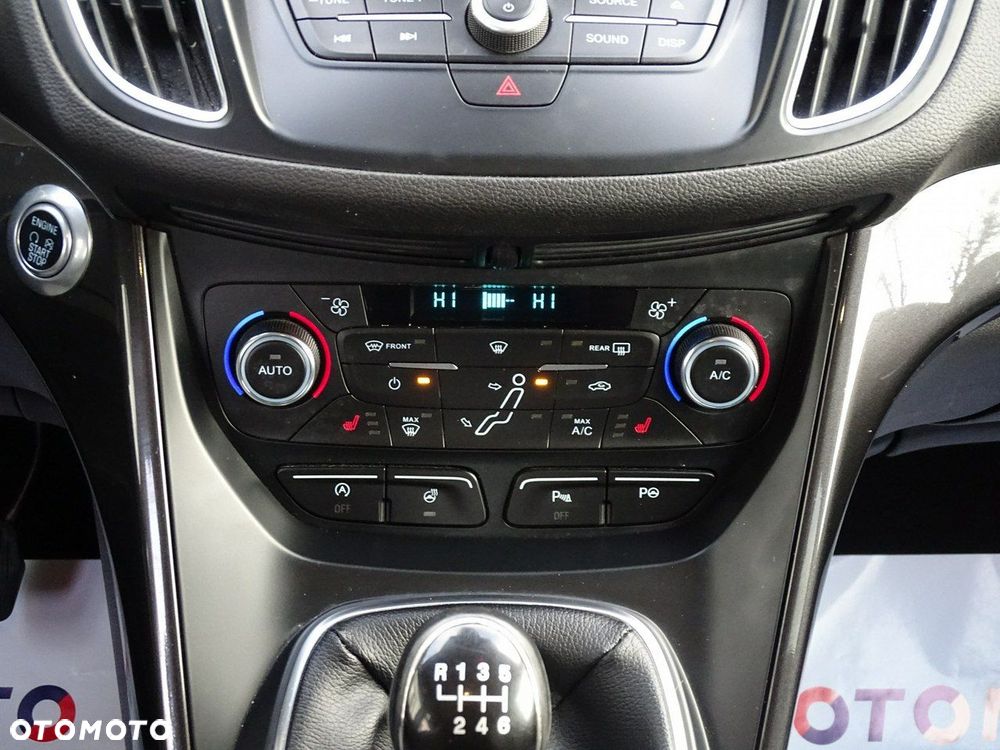 Ford Grand C-MAX - 27