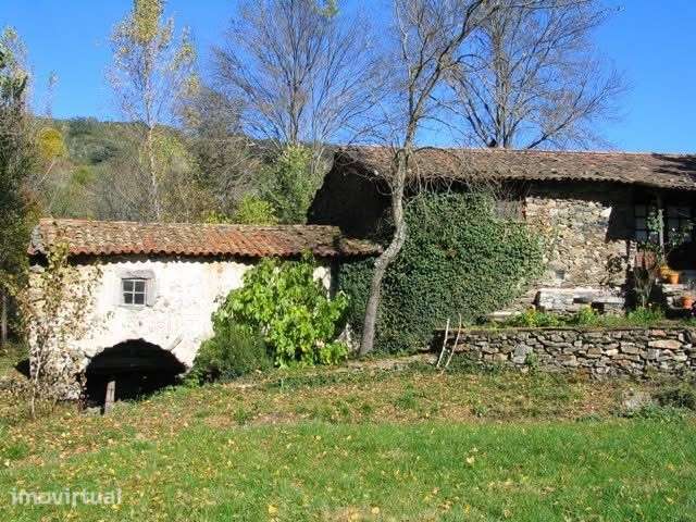 Casa Rustica a venda em pleno Parque de Montesinho - Bragança - Grande imagem: 3/8