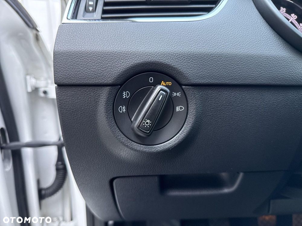 Skoda Octavia 1.6 TDI SCR Ambition - 20