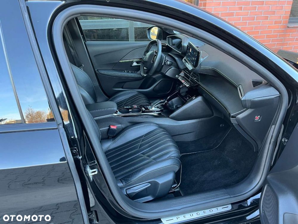 Peugeot 208 1.2 PureTech Allure S&S EAT8 - 22