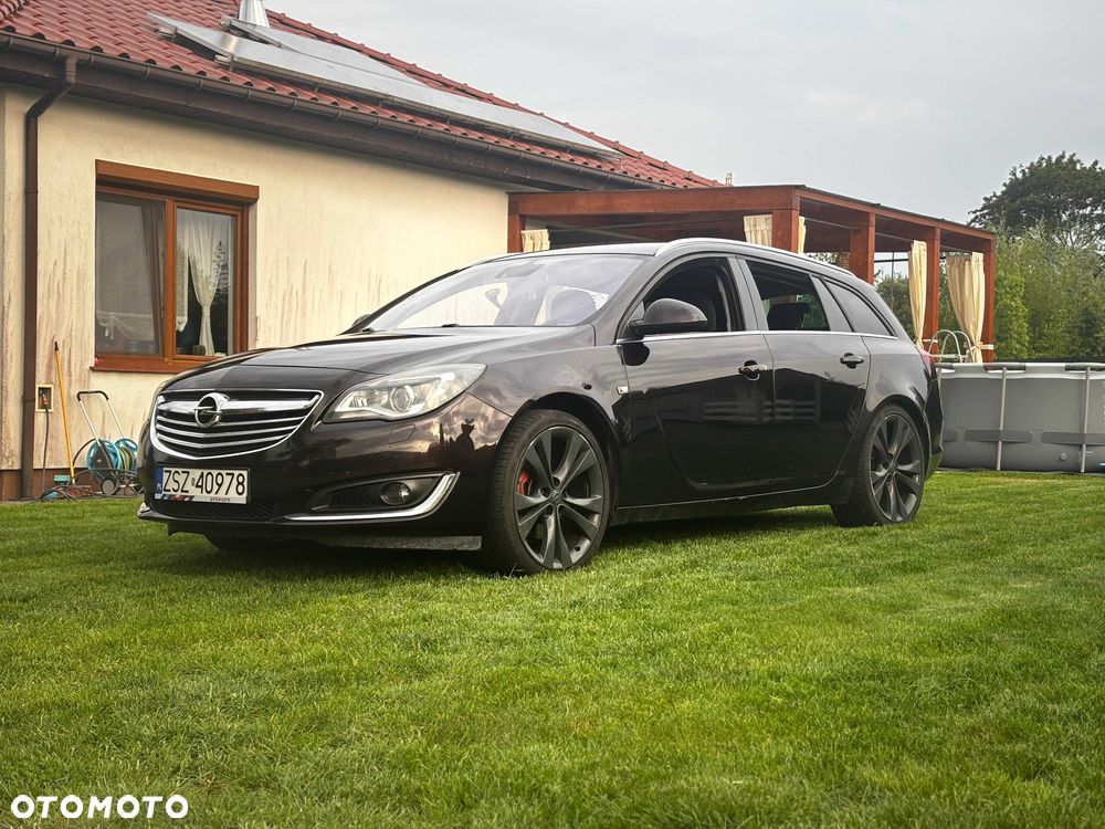 Opel Insignia - 1