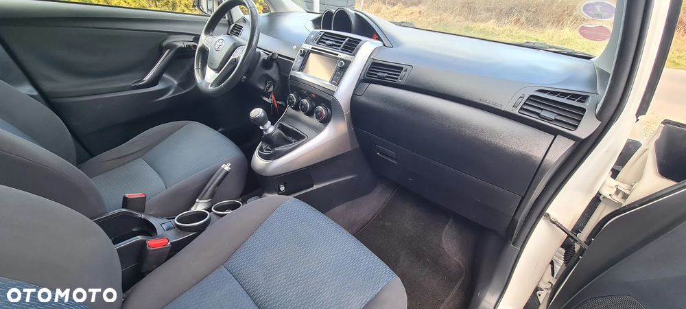 Toyota Verso 1.6 5-Sitzer Life - 12