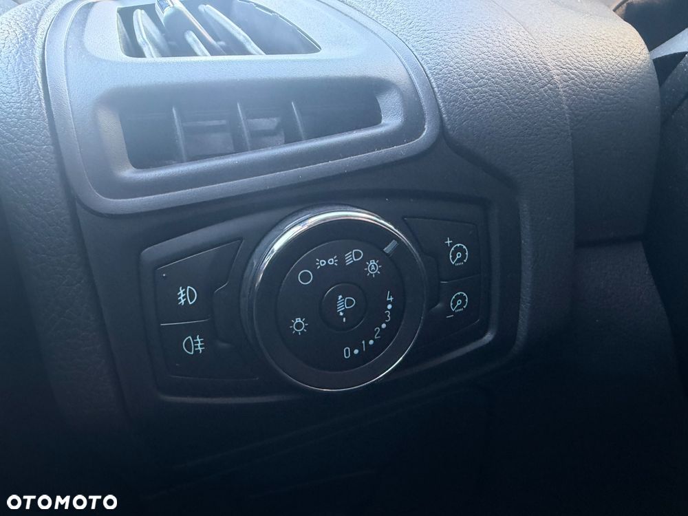 Ford Focus 1.6 TDCi DPF Trend - 25