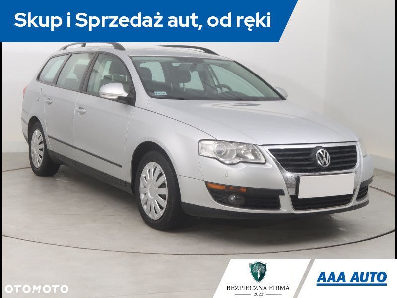 Volkswagen Passat Variant - 2