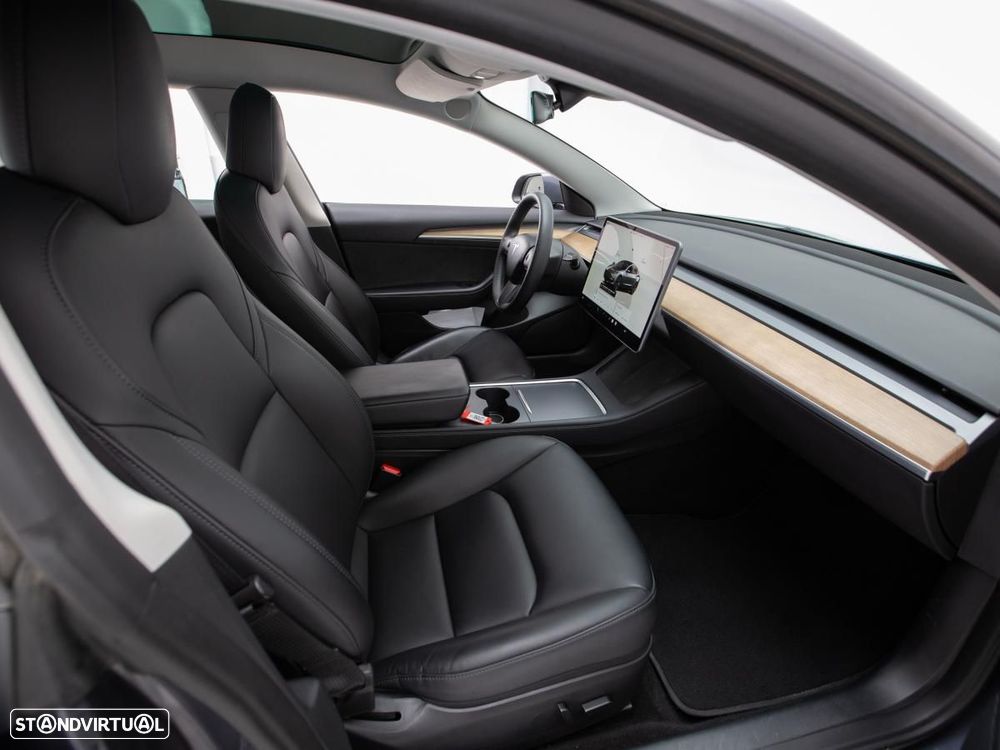 Tesla Model 3 Long-Range Dual Motor AWD - 9