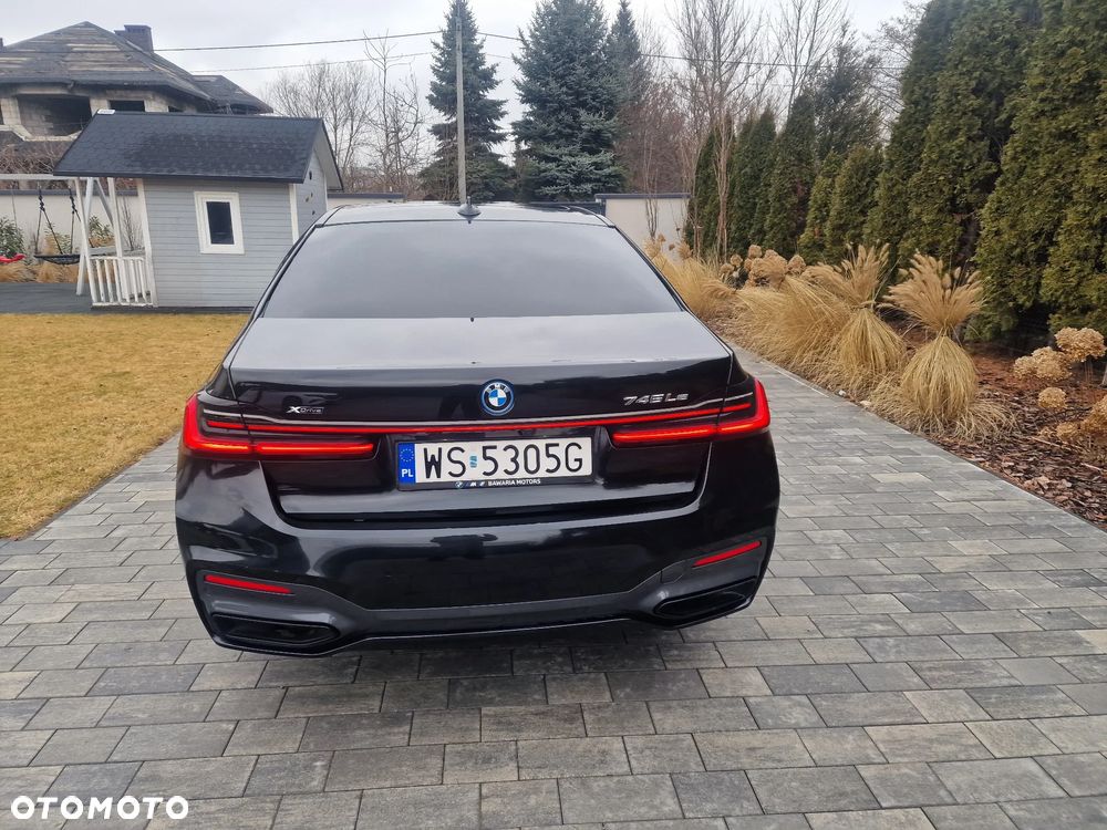 BMW Seria 7 - 19