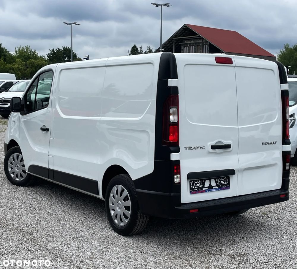 Renault Trafic - 10