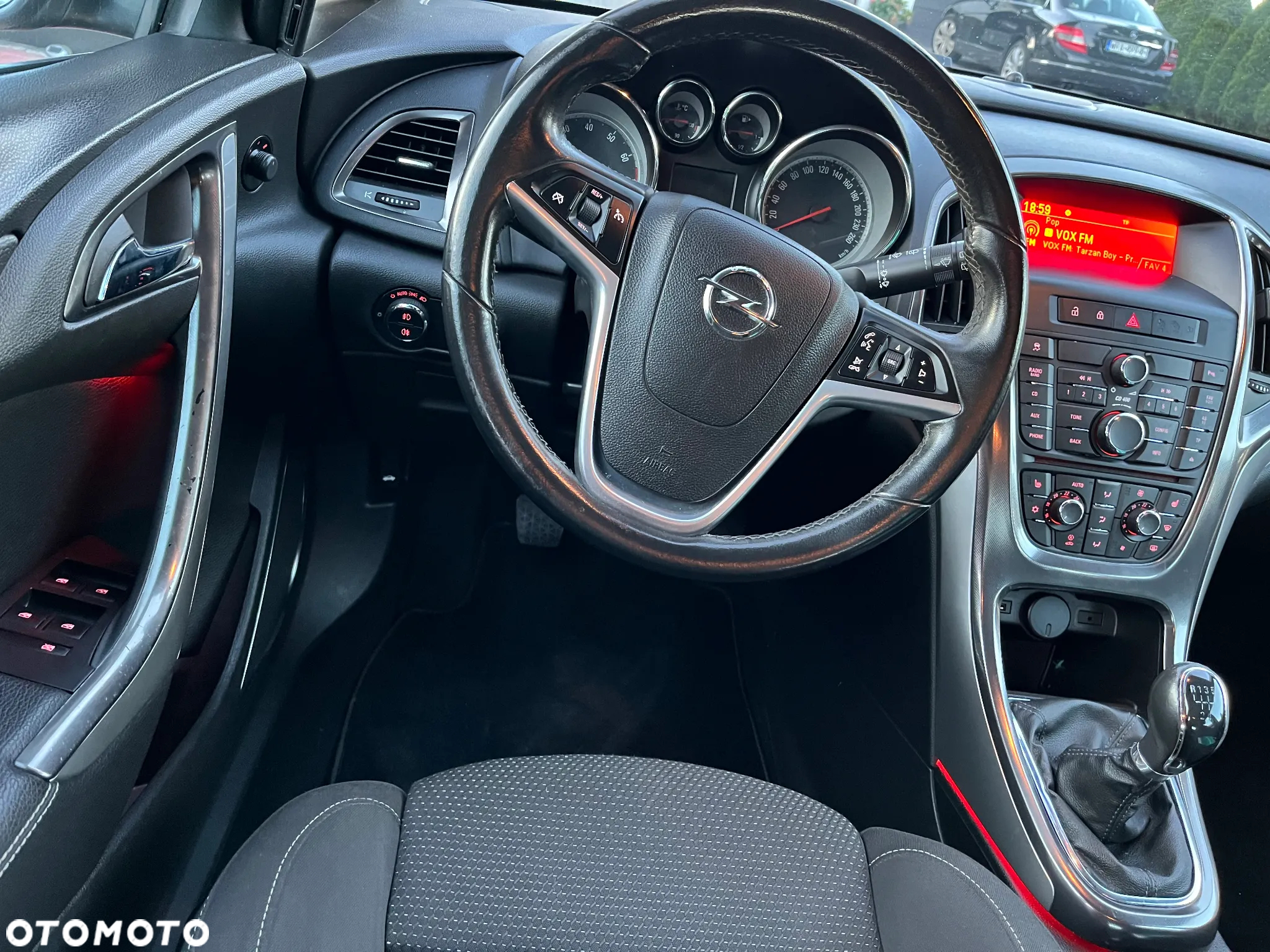 Opel Astra 1.6 ENERGY - 11