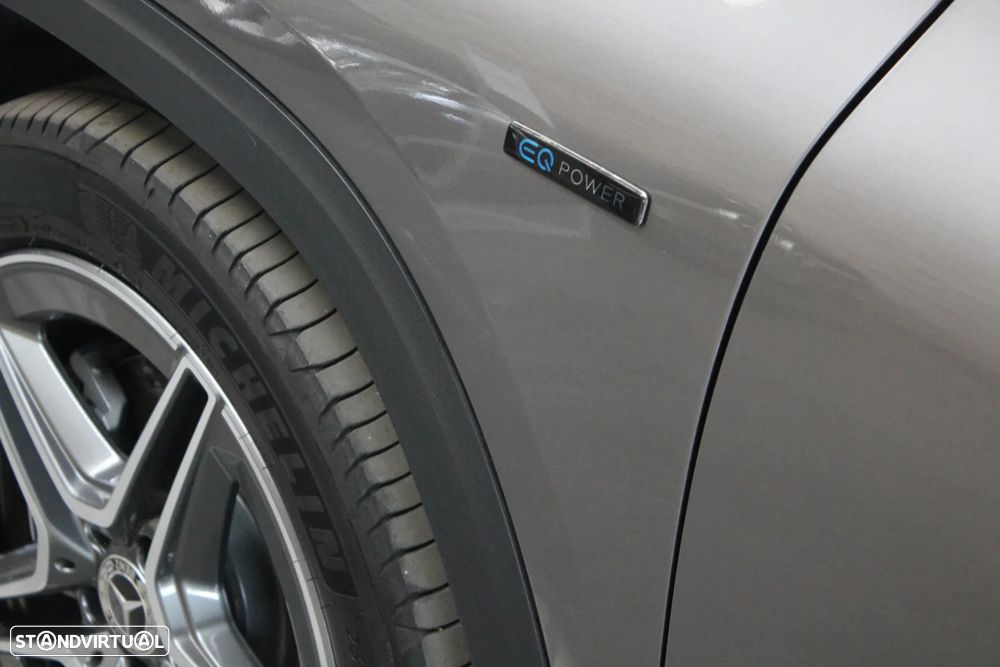 Mercedes-Benz GLA 250 e 8G-DCT Edition AMG Line - 28