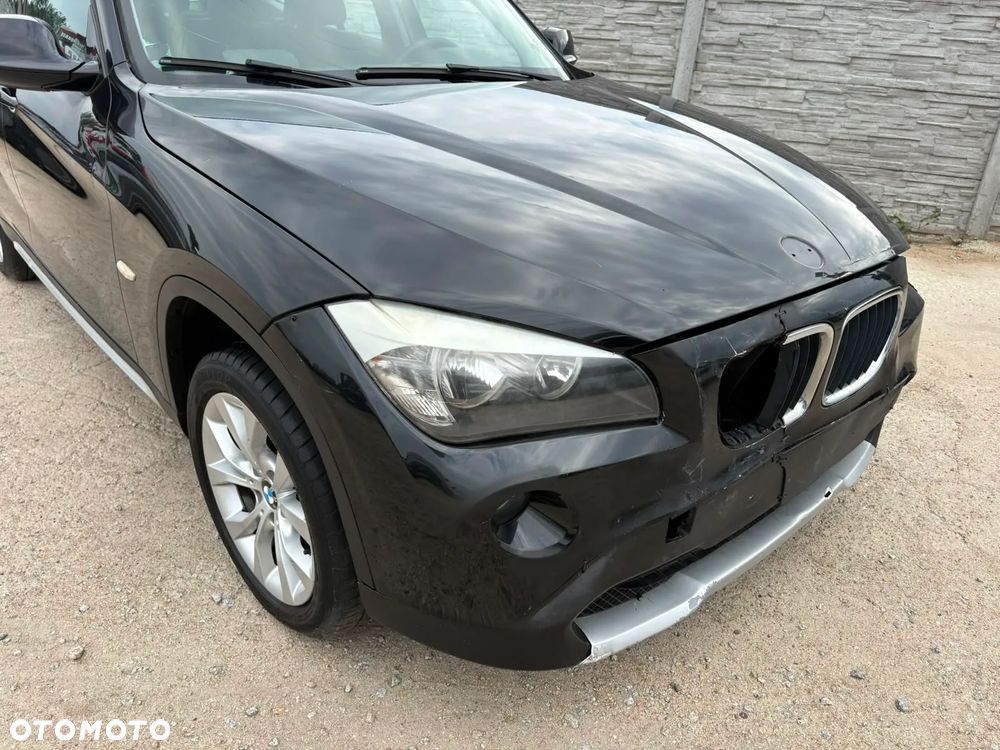 BMW X1 sDrive18d xLine - 28