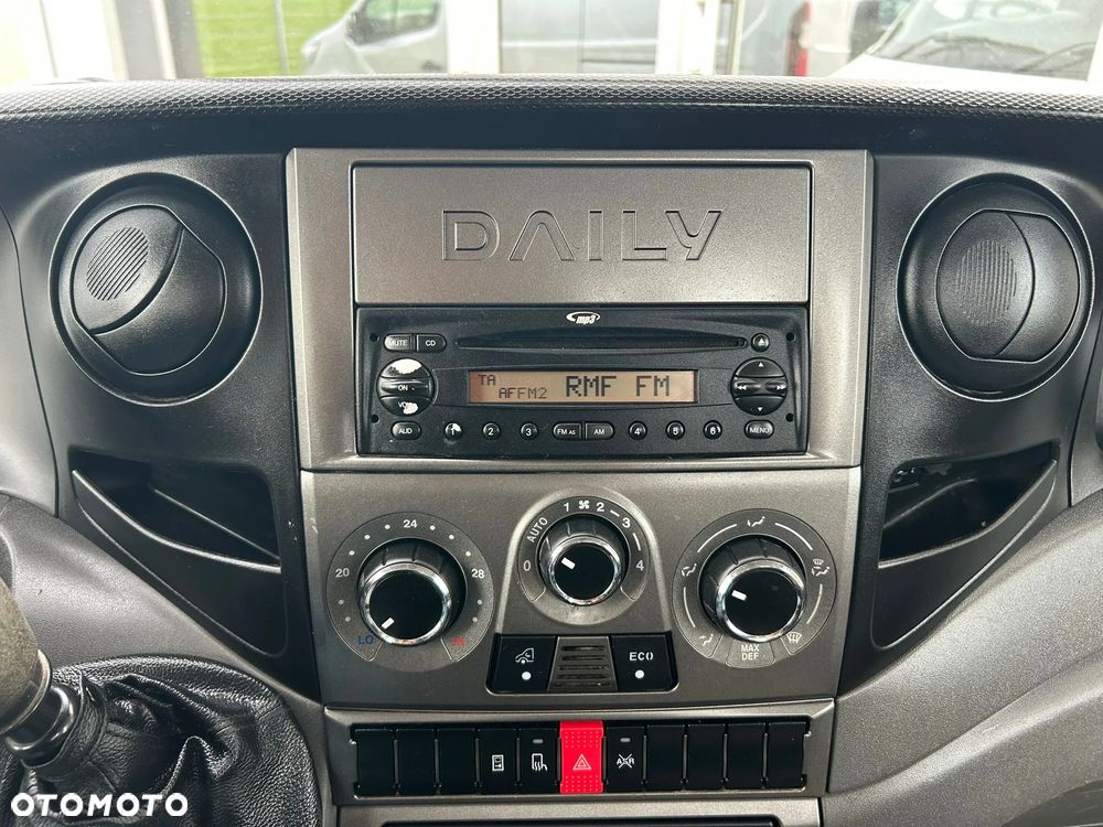 Iveco Daily 50C15 35C15 3.0 HPI MOCNY HDS 2020kg Palfinger PC3300 + skrzynia **Wzmocnione zawieszenie**Klima**DMC 3,5t**Na bliźniakach**Hak 3,5t.** - 14