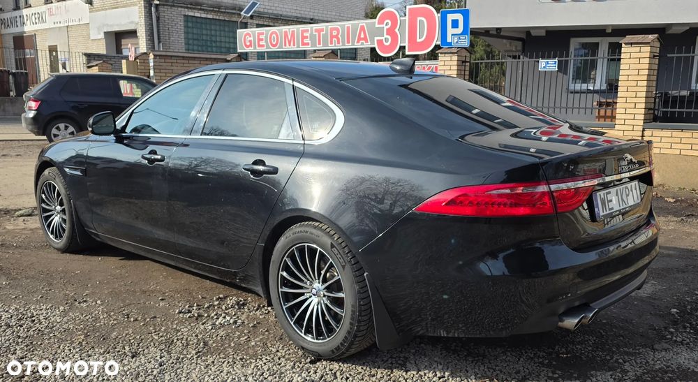 Jaguar XF 20d AWD Prestige - 5