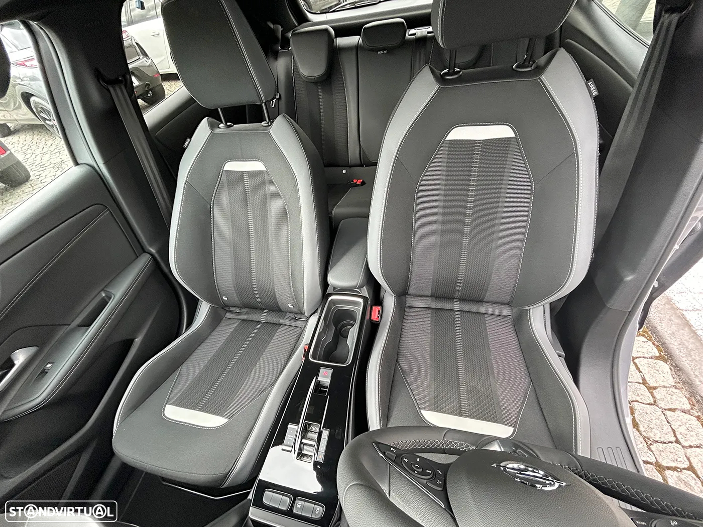 Opel Mokka 1.2 T GS Line AT - 28