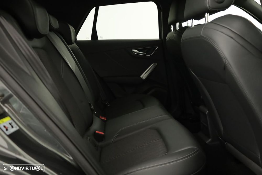 Audi Q2 35 TFSI S line - 22