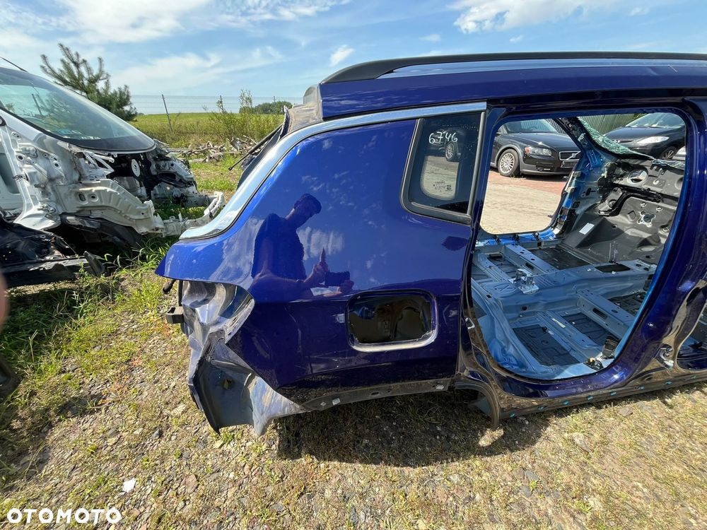 ĆWIARTKA PRAWA TYŁ BŁOTNIK SZYBA JEEP COMPASS II 888 - 1
