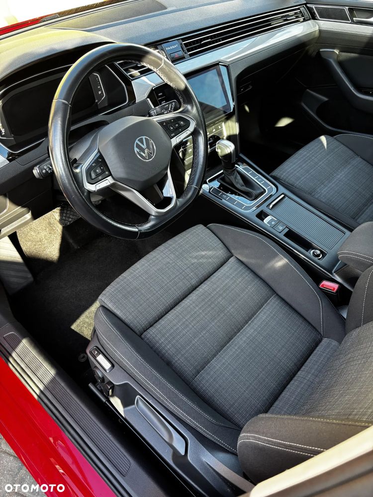 Volkswagen Passat - 7