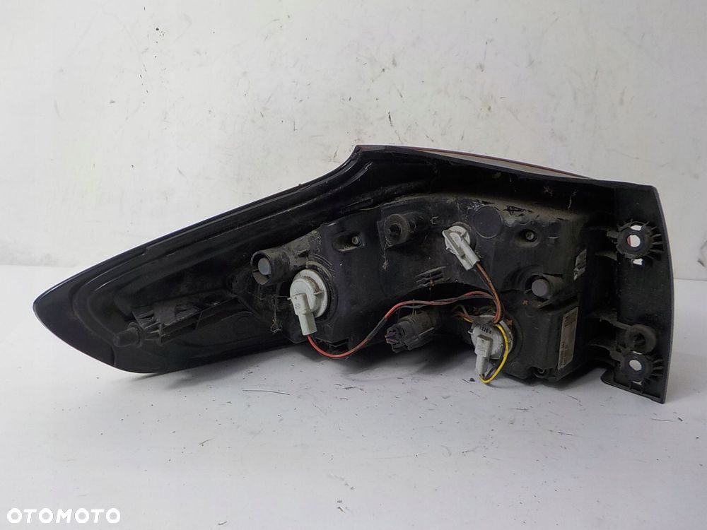 OPEL ZAFIRA C LAMPA PRAWA TYŁ TYLNA 13278784 - 3