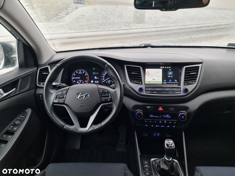 Hyundai Tucson 1.6 GDI BlueDrive Comfort 2WD - 17