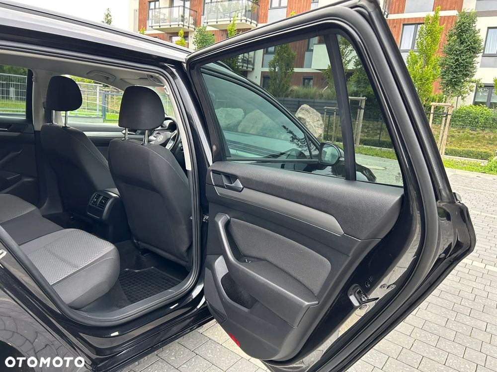 Volkswagen Passat 2.0 TDI EVO Essence - 15