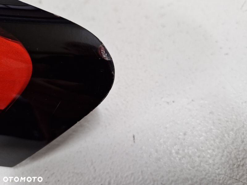 BMW X2 U10 LAMPA PRAWY TYŁ TYLNA W BŁOTNIK - 10