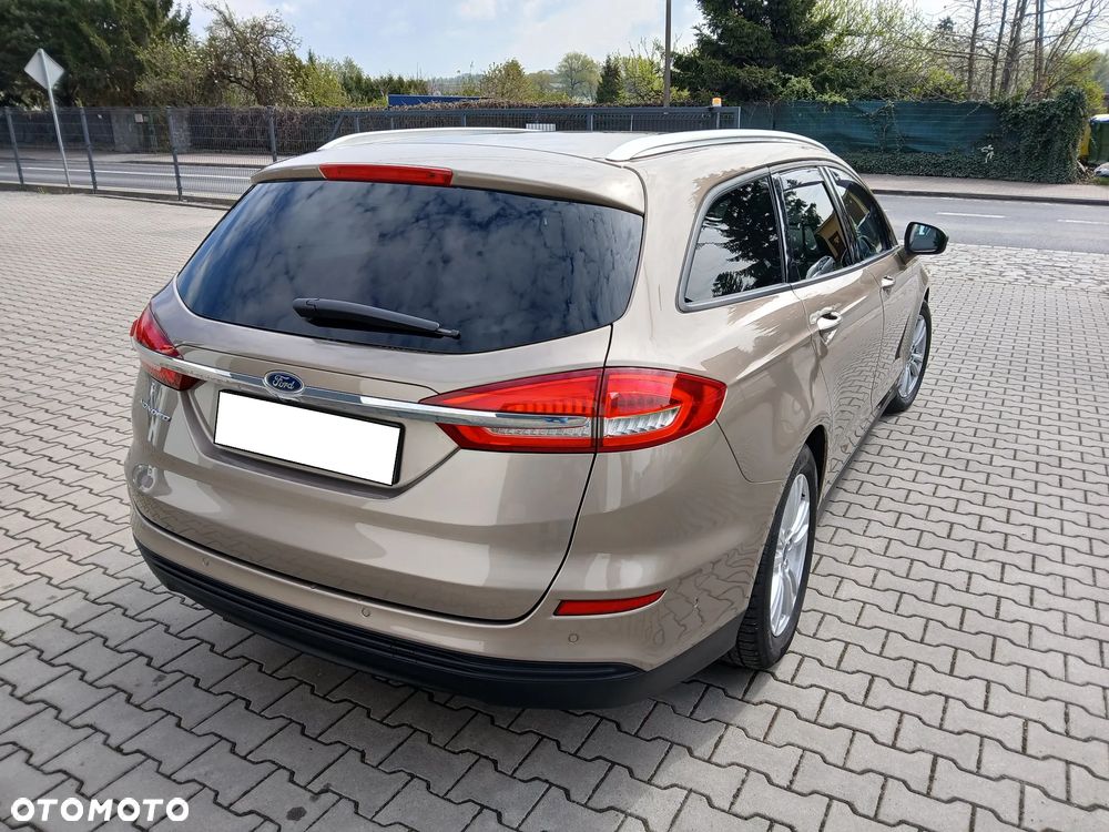 Ford Mondeo 2.0 EcoBlue Titanium - 34