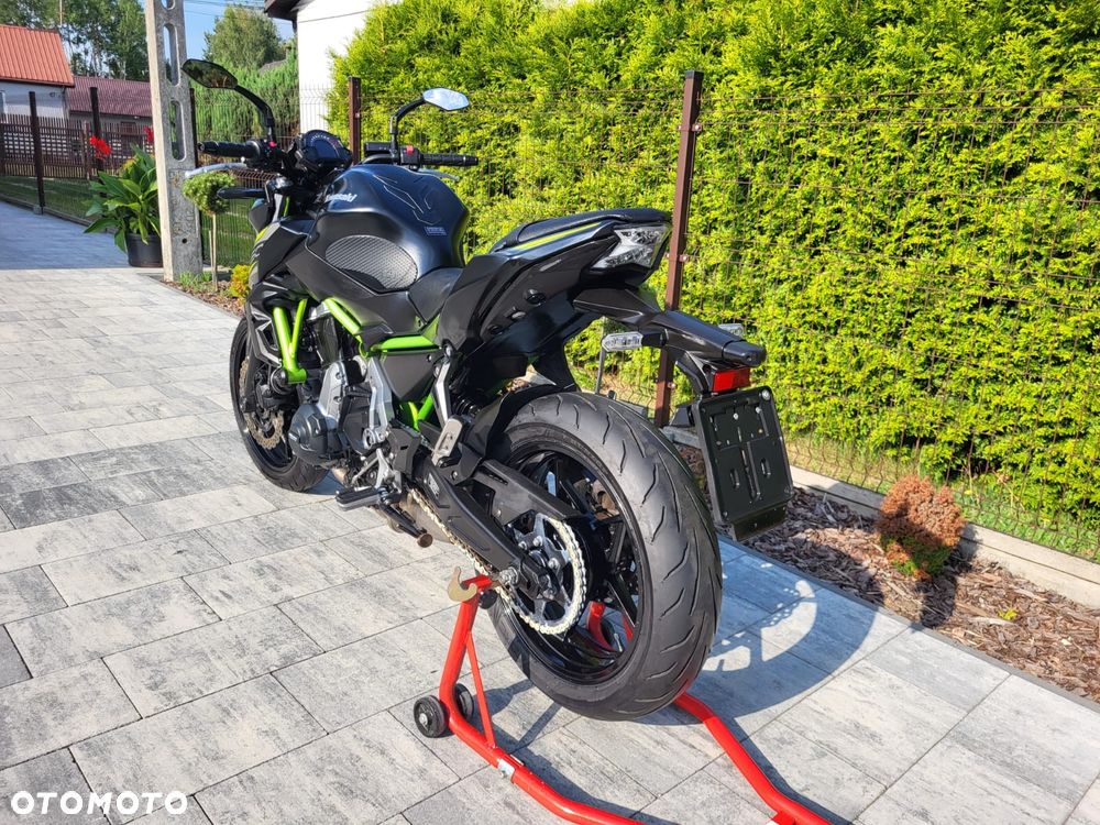 Kawasaki Z - 11