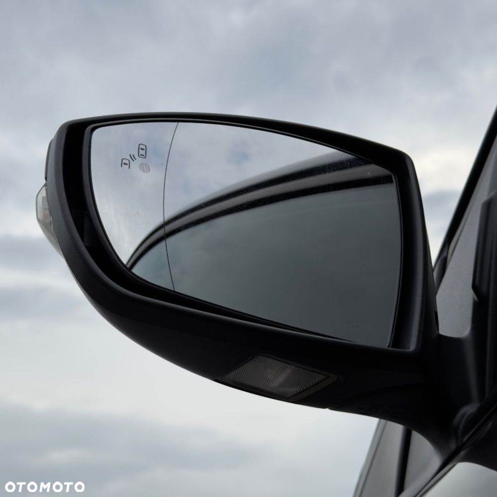 Ford Kuga - 13