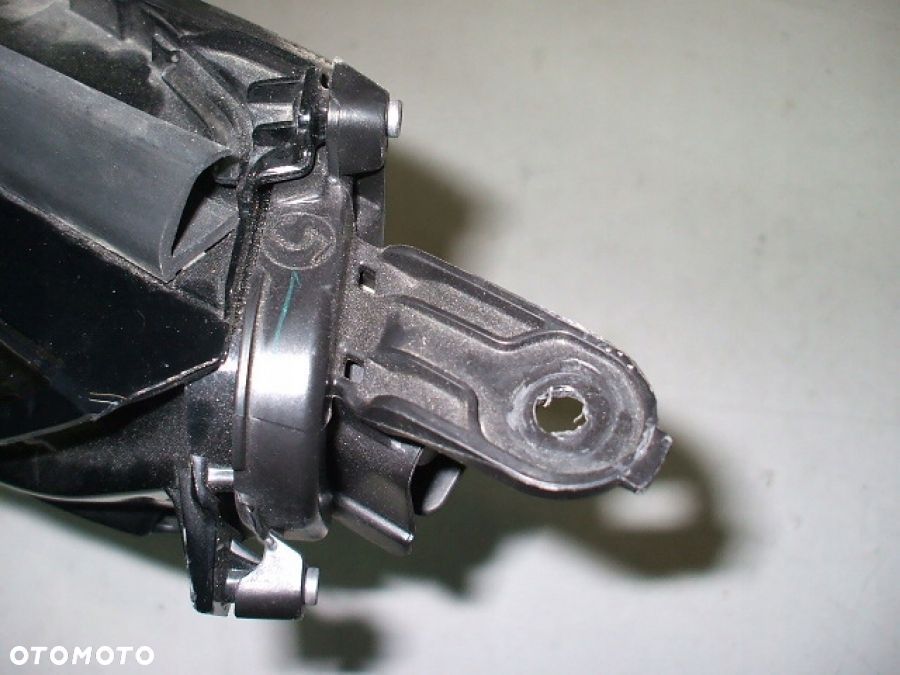 TOYOTA HIGHLANDER LAMPA LEWA FULLLED FULL LED 10100-8A06K - 2