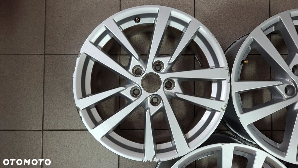 Felgi Aluminiowe 17 Audi A3 8V 5x112 ET 51 - 11