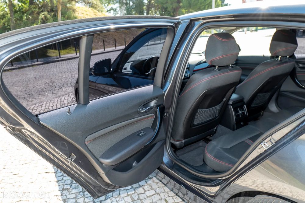 BMW 120 i Line Sport - 15