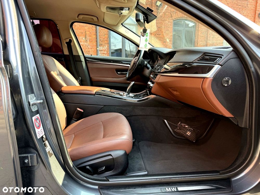 BMW Seria 5 520d - 10