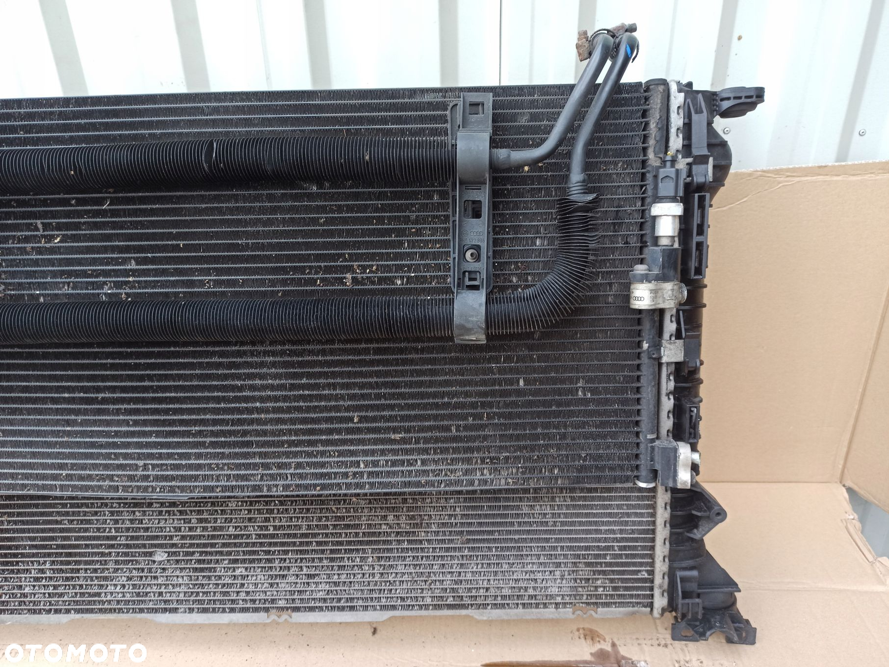 Komplet chłodnic wody AUDI A4 B8 3.2FSI Automat - 3