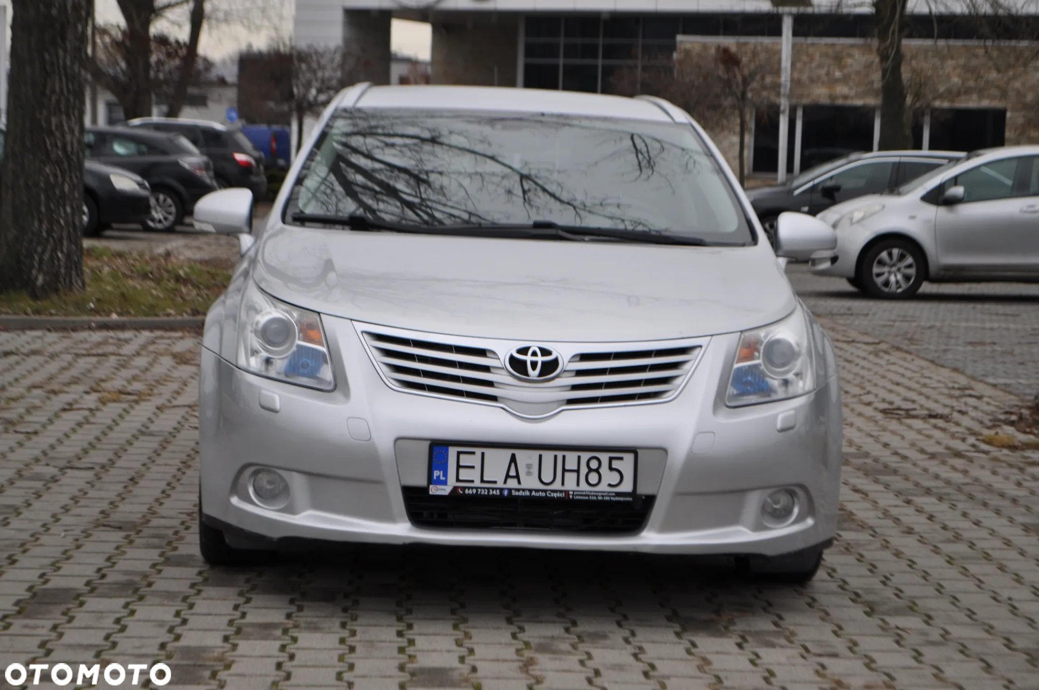 Toyota Avensis 1.8 Active - 3