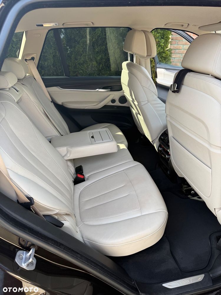 BMW X5 xDrive25d - 26