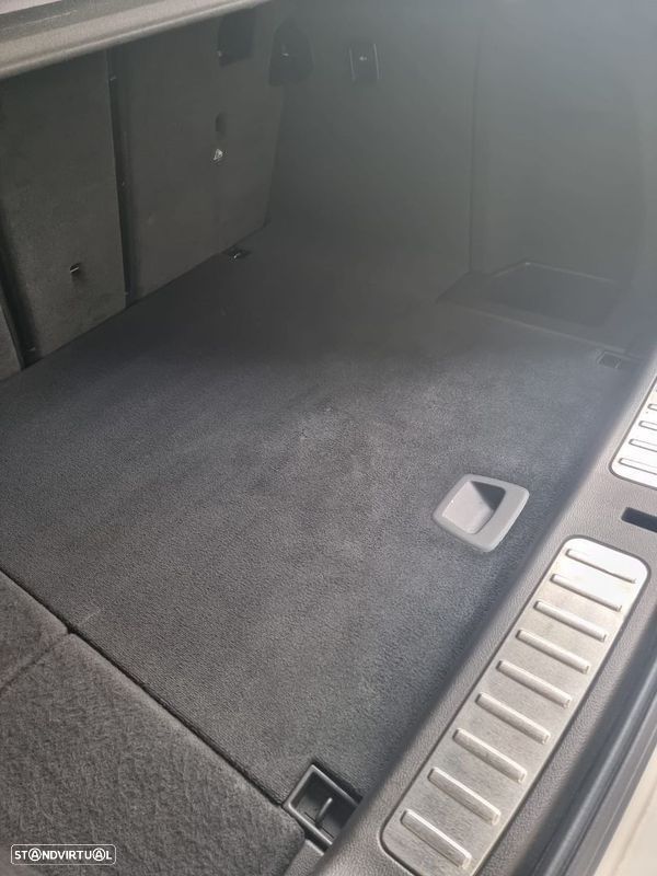 BMW X4 20 d xDrive Pack M - 43