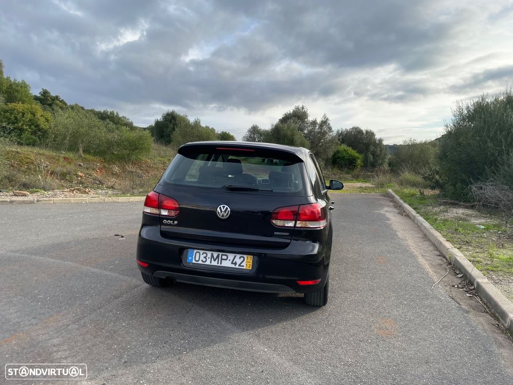 VW Golf 1.6 TDi Trendline BlueMotion - 3