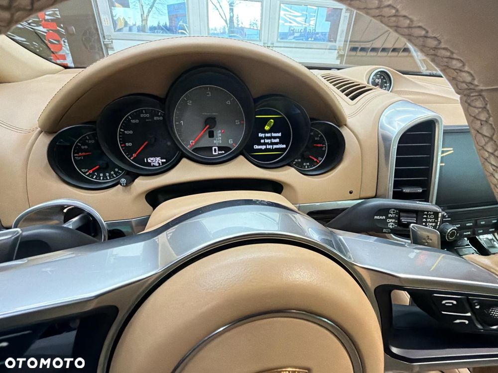 Porsche Cayenne S Diesel - 6