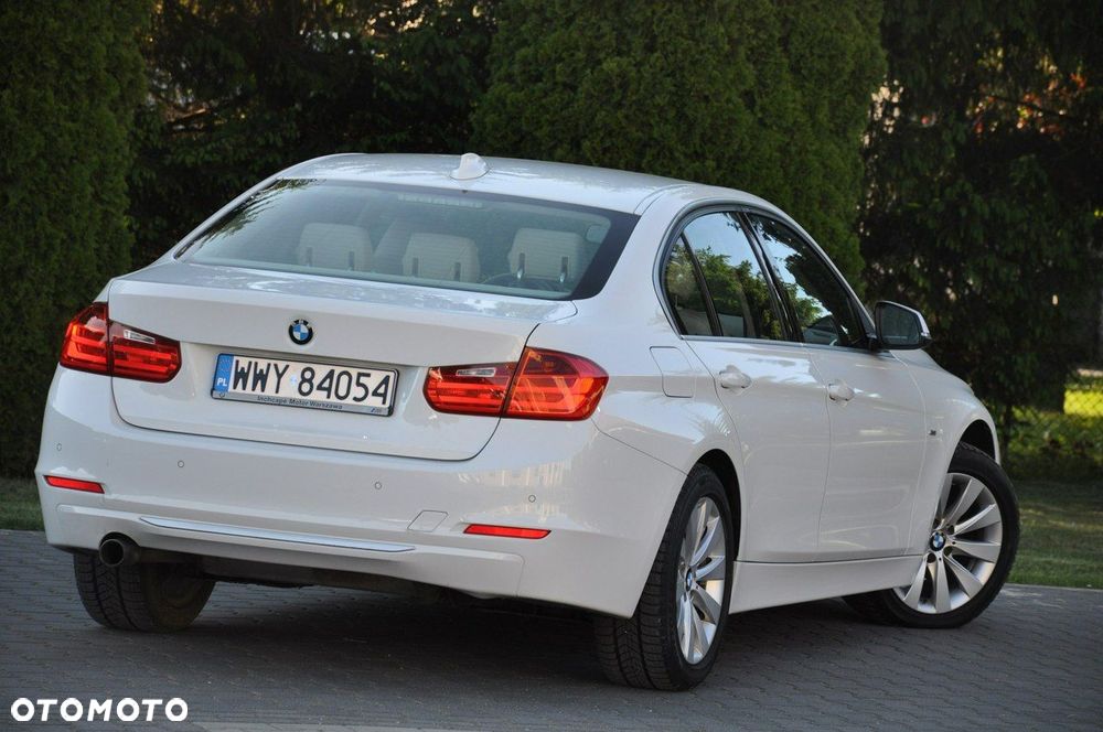 BMW Seria 3 - 16