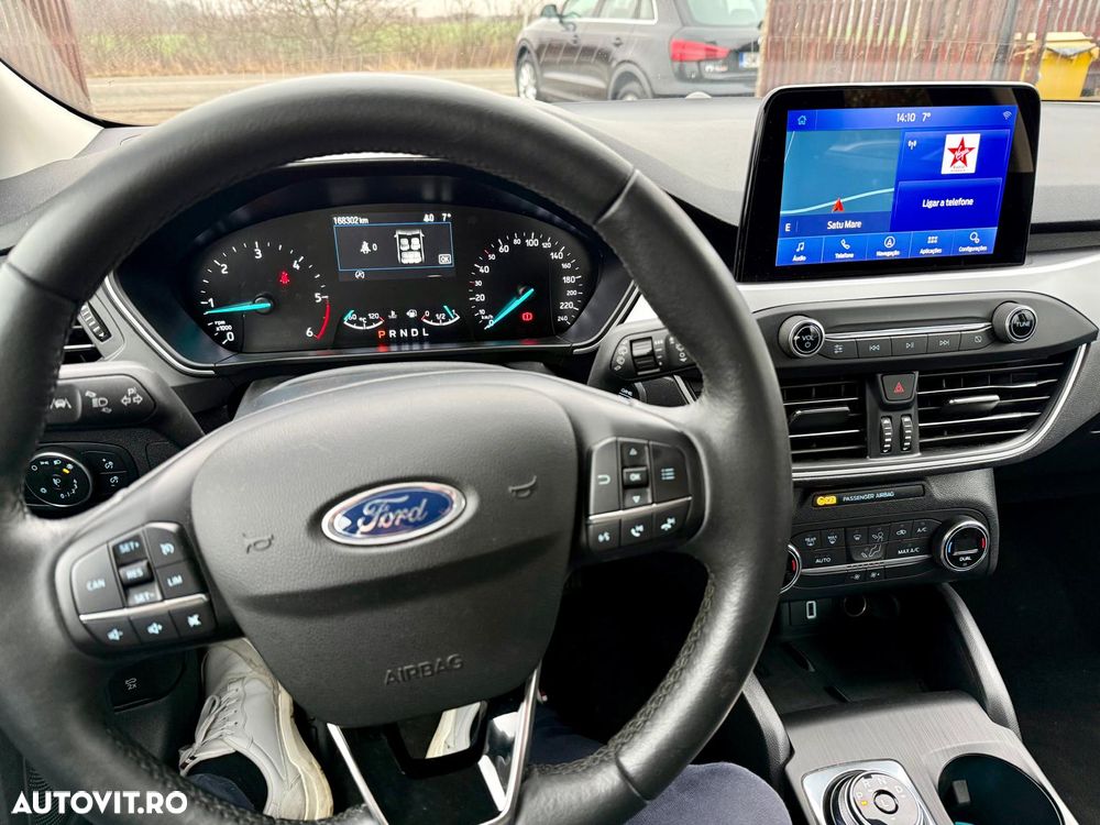 Ford Focus 2.0 TDCI DPF Start-Stopp-System Aut. Business - 11