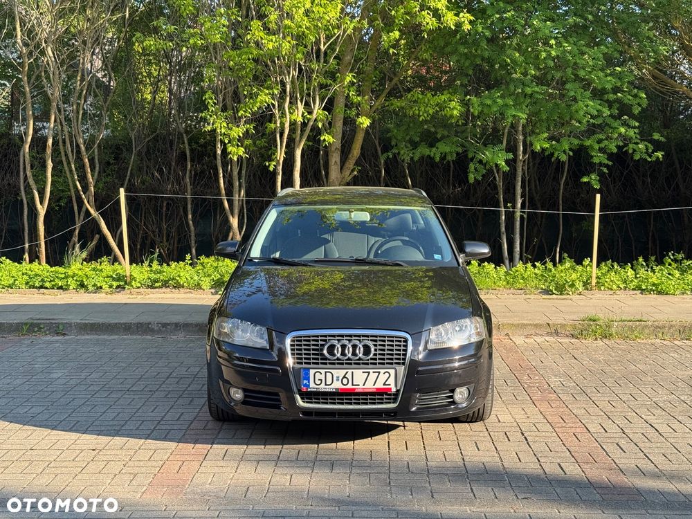 Audi A3 Sportback - 2