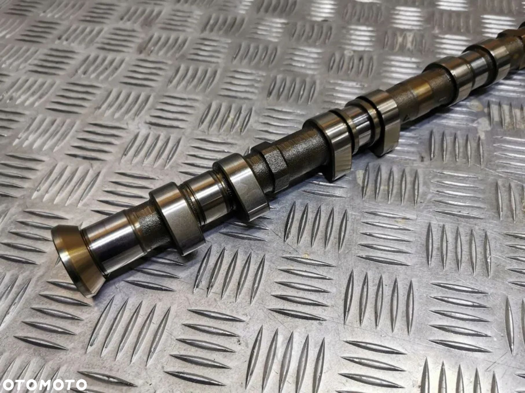 PORSCHE CAYENNE 07-10R WAŁEK ROZRZĄDU 4.8 V8 WYDECHOWY - 2